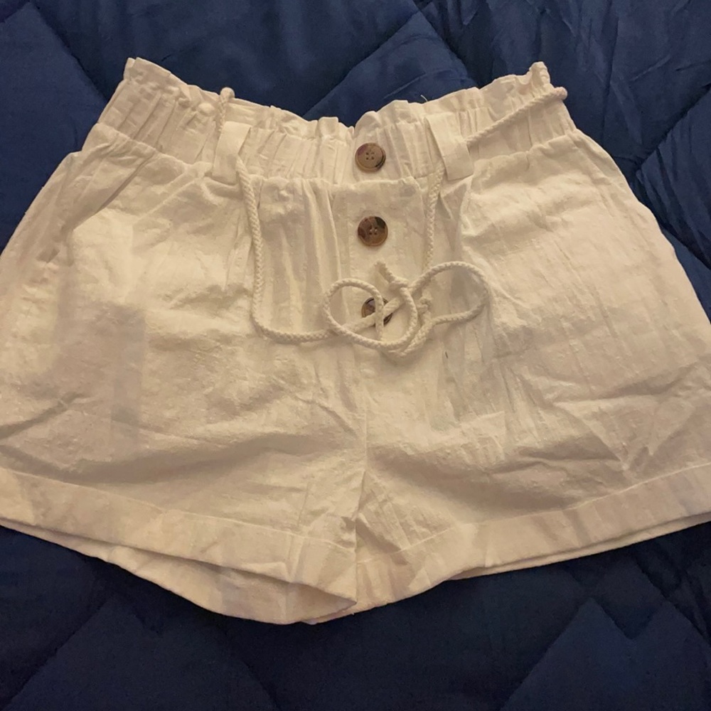 Shorts size large